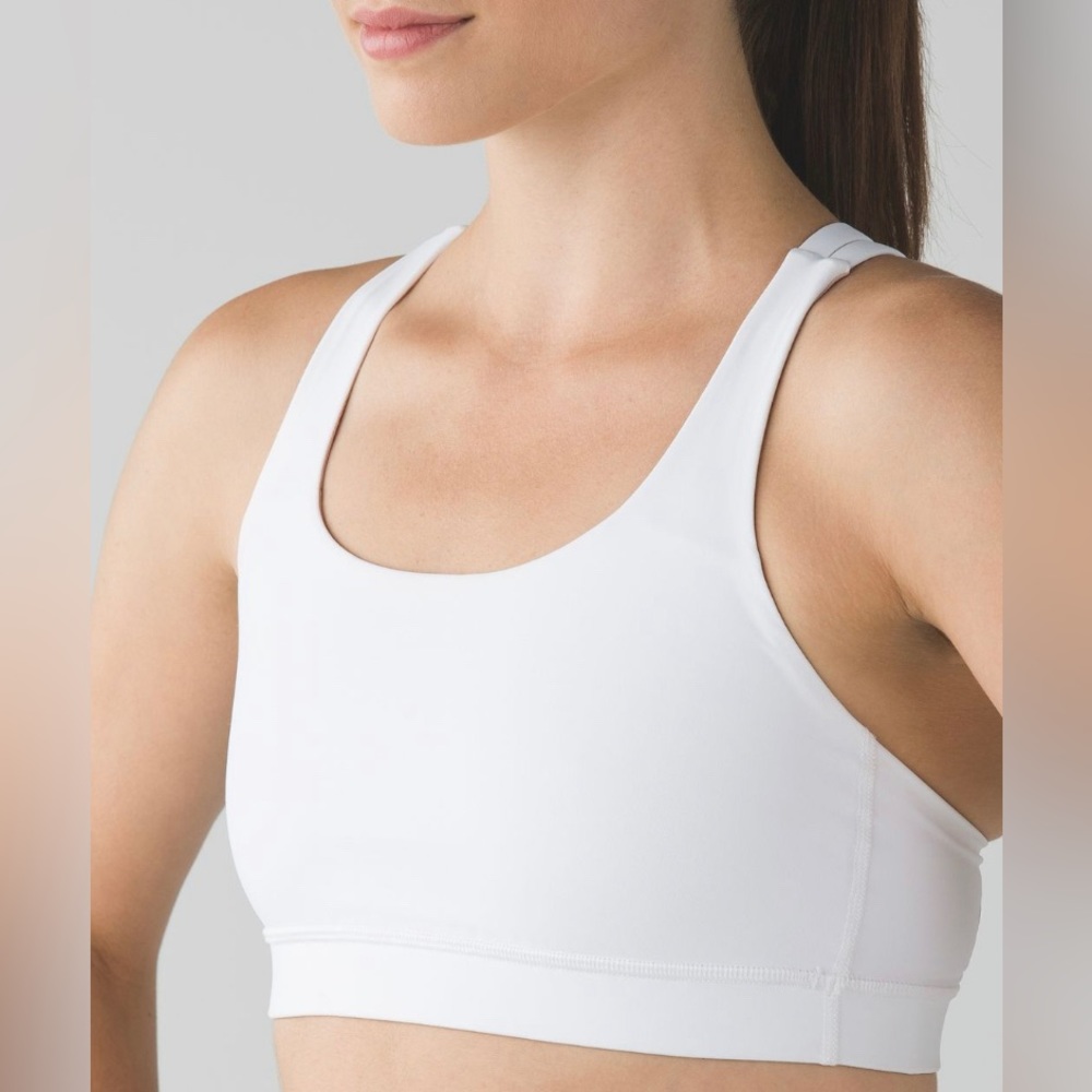 Lululemon Energy Bra in white - size 2